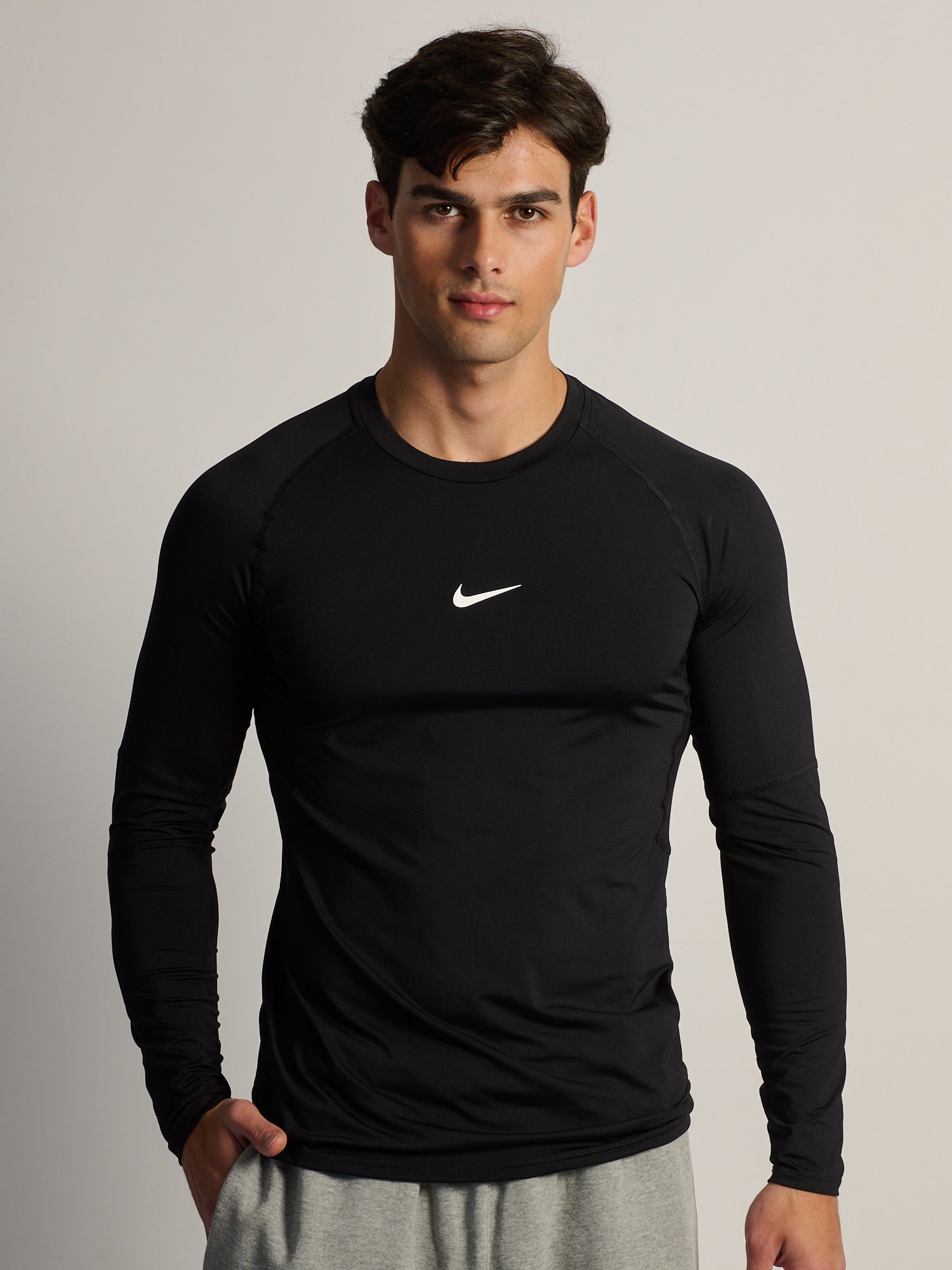 NIKE DRI-FIT LONG SLEEVE FITNESS TOP - BLACK