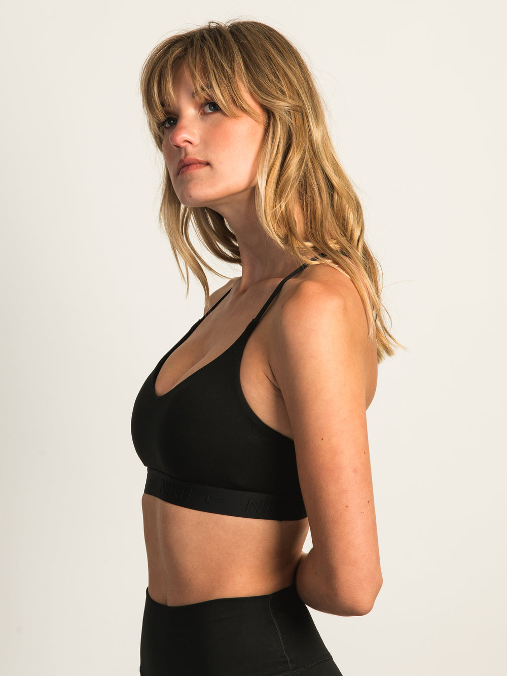 SOUTIEN-GORGE DE SPORT NIKE INDY À MAINTIEN LÉGER