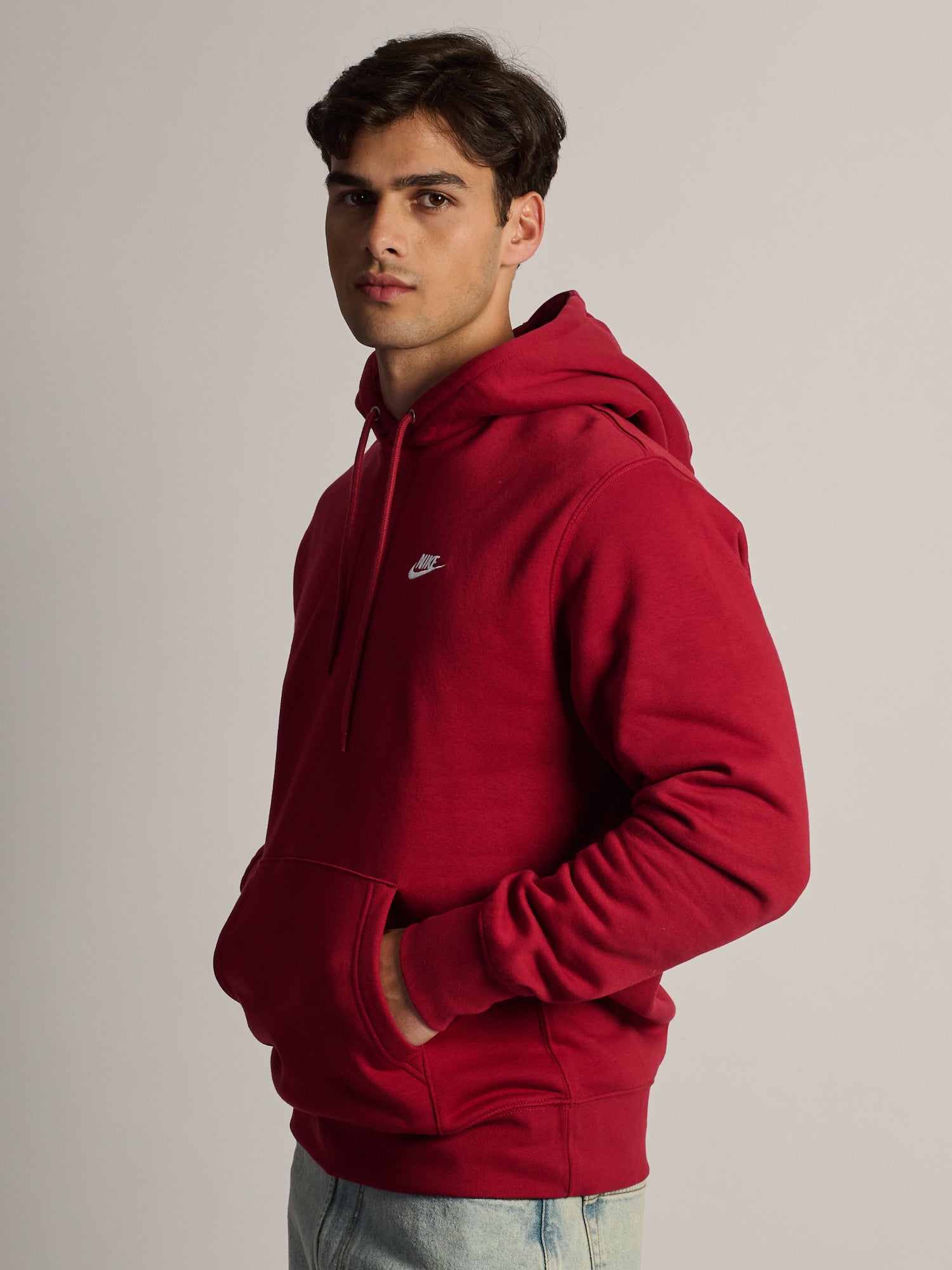 PULL-OVER À CAPUCHE NIKE SPORTSWEAR CLUB - CRIMSON