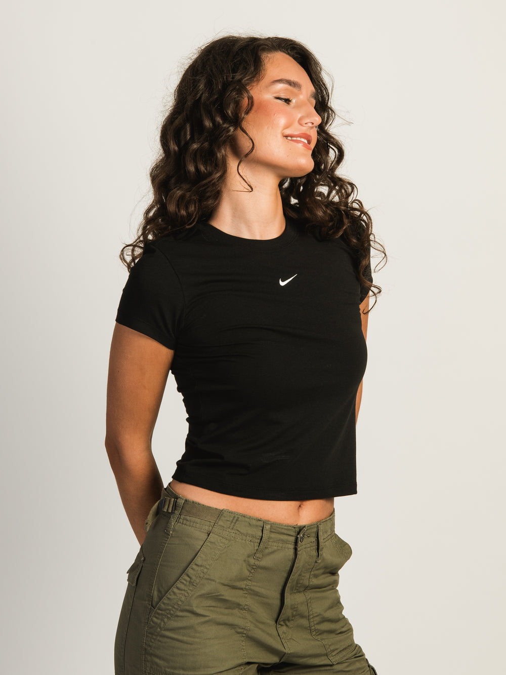 NIKE SPORTSWEAR MOD CROP T-SHIRT