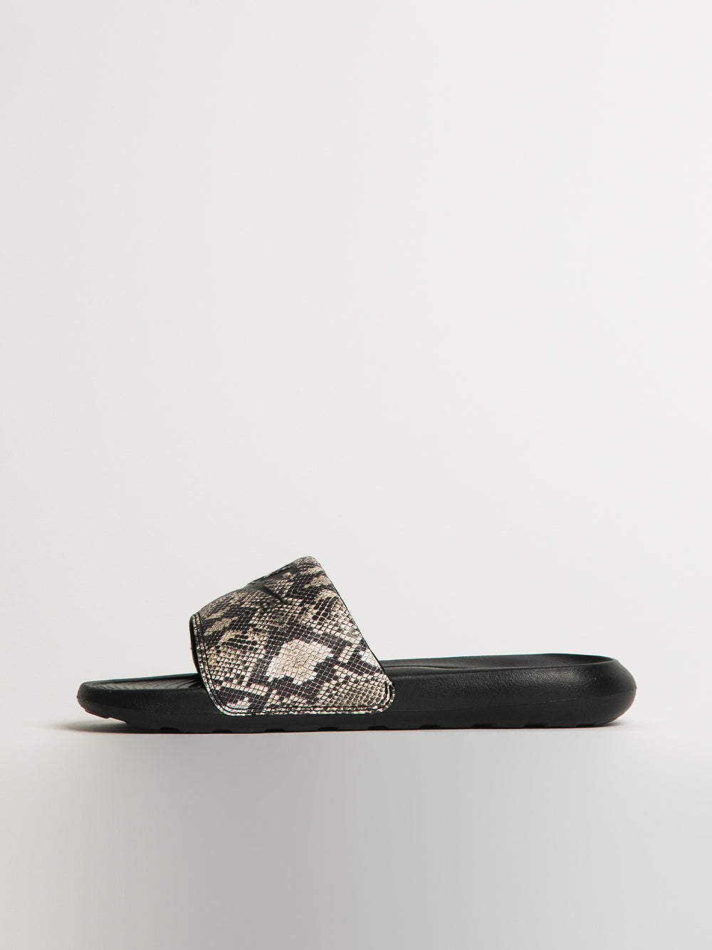 WOMENS NIKE VICTORI ONE SLIDE SNAKE