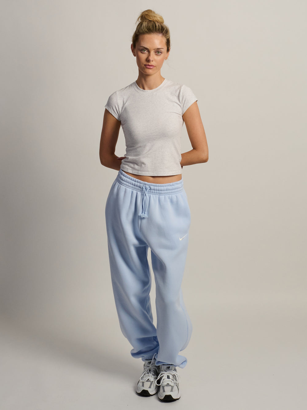 NIKE SPORTSWEAR PHOENIX FLEECE PANTALON OVERSIZE HAUTE - BLEU