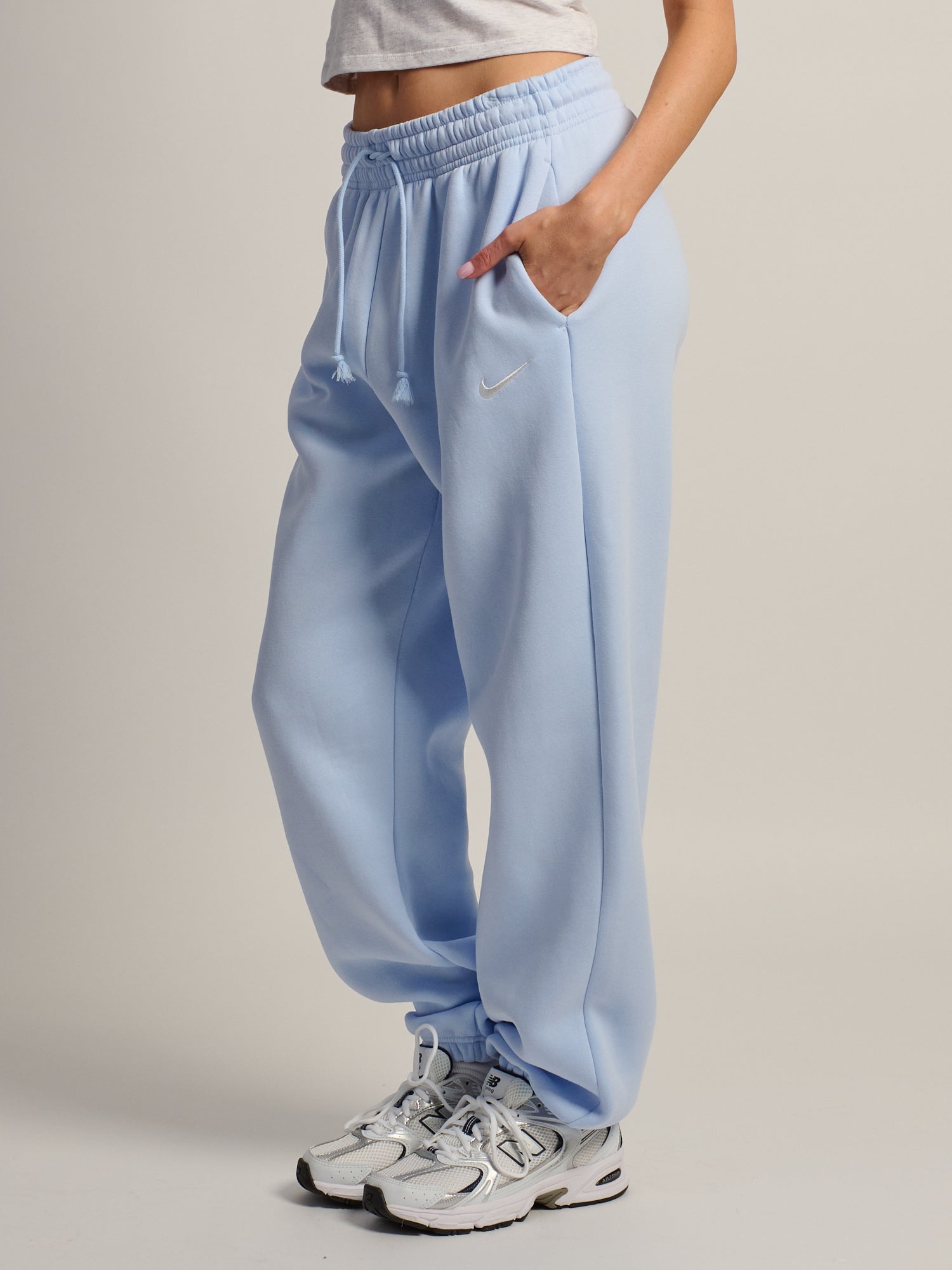 NIKE SPORTSWEAR PHOENIX FLEECE HIGHRISE OVERSIZED PANT - BLUE