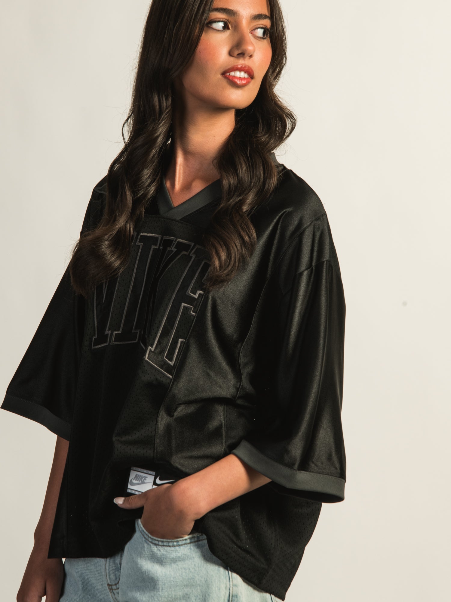 nike short sleeve sweater