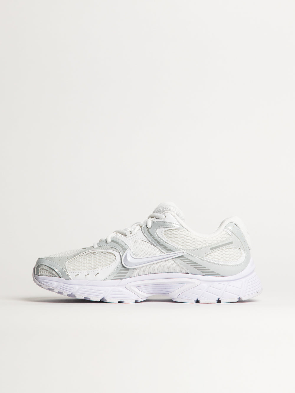 MENS NIKE V5 RNR SNEAKER - WHITE