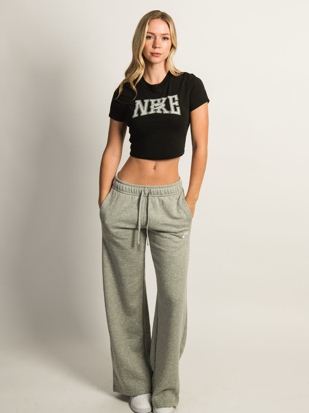 NIKE SPORTSWEAR SLIM CROP T-SHIRT - NOIR