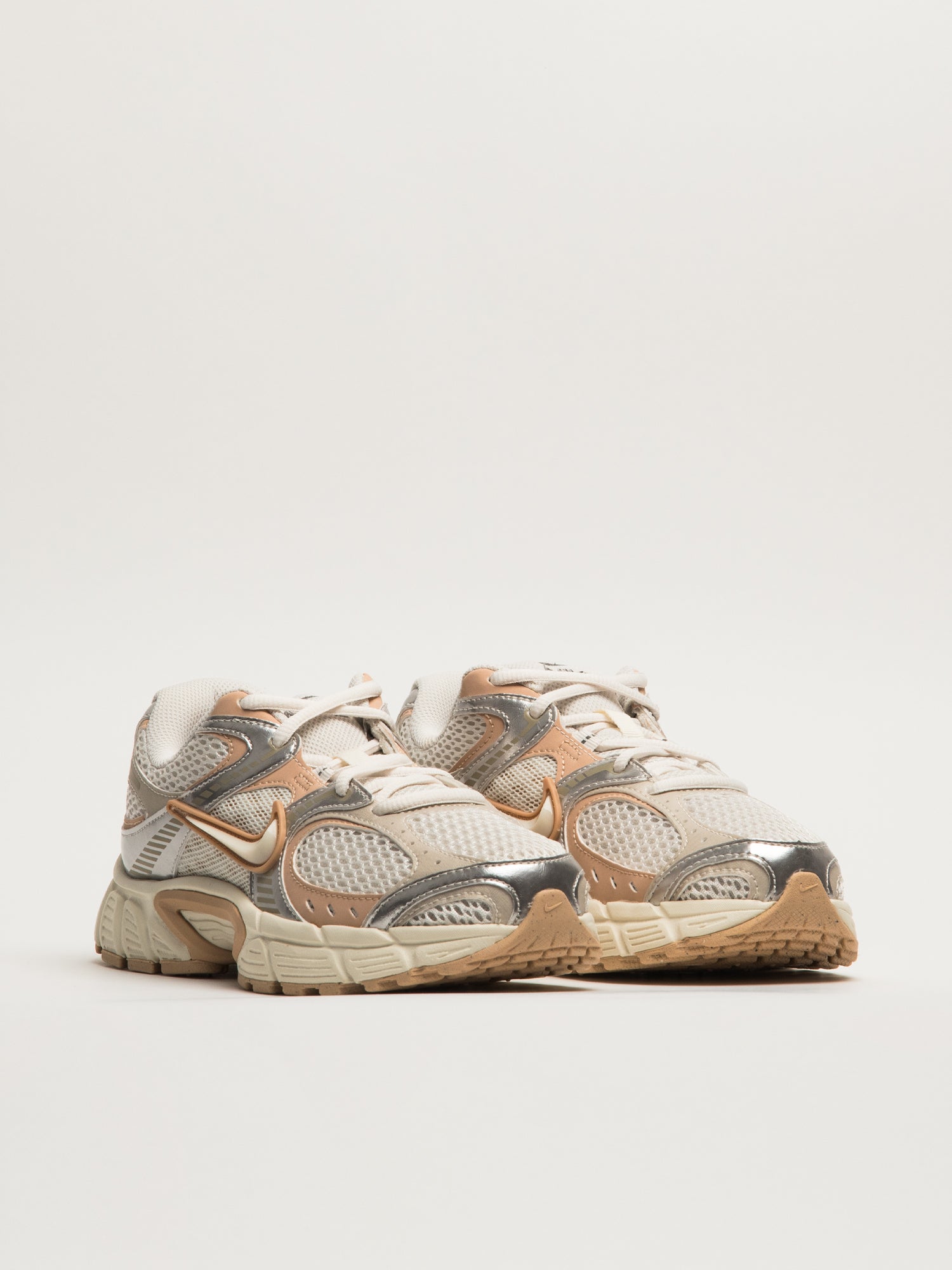 NIKE BASKETS V5 RNR - BEIGE