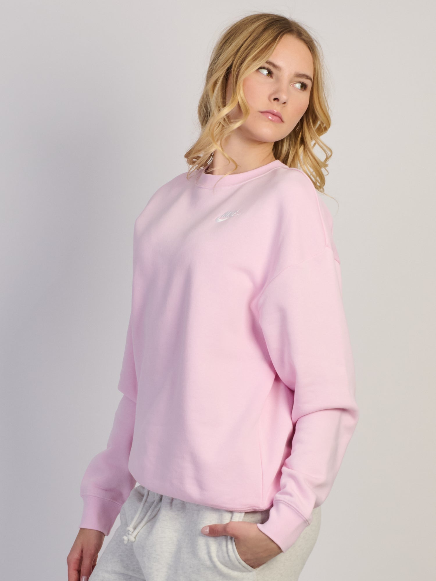 NIKE SPORTSWEAR CLUB FLEECE LOOSE CREW - ROSE