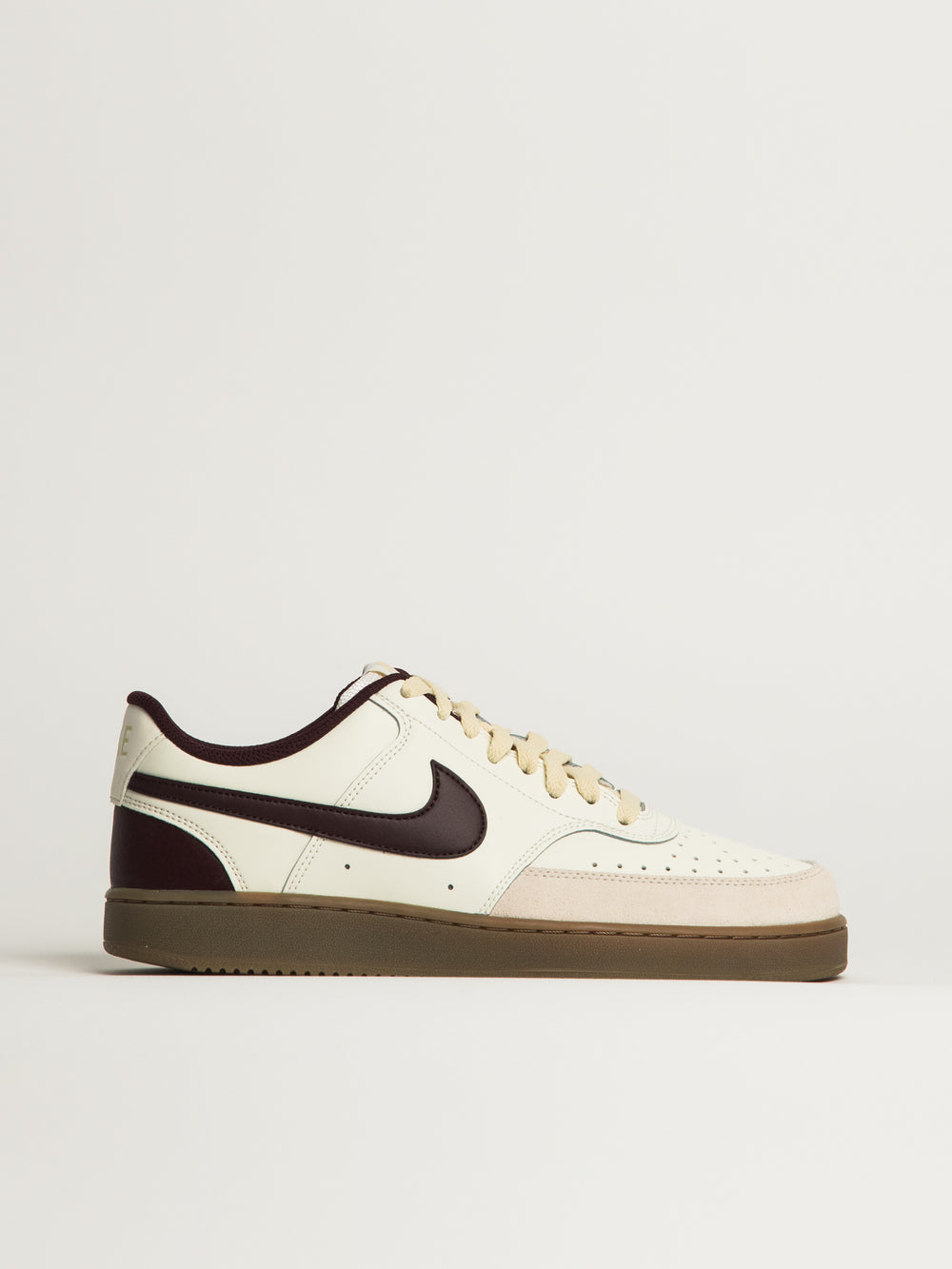 MENS NIKE COURT VISION LOW SNEAKER - WHITE