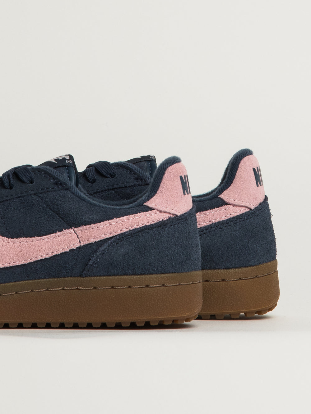 WOMENS NIKE FIELD GENERAL SNEAKER - THUNDER