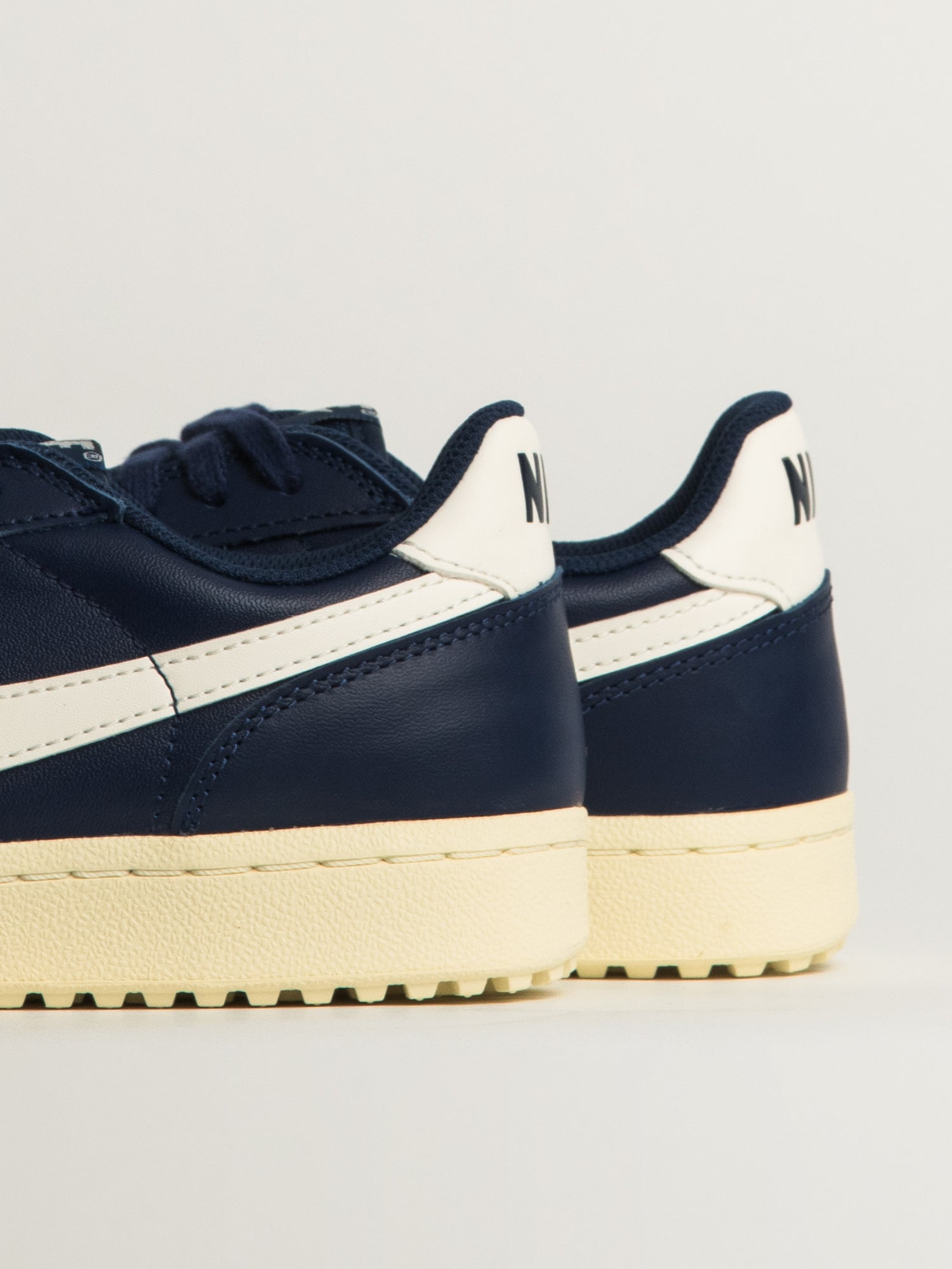 MENS NIKE FIELD GENERAL LTR SNEAKER - NAVY/SAIL