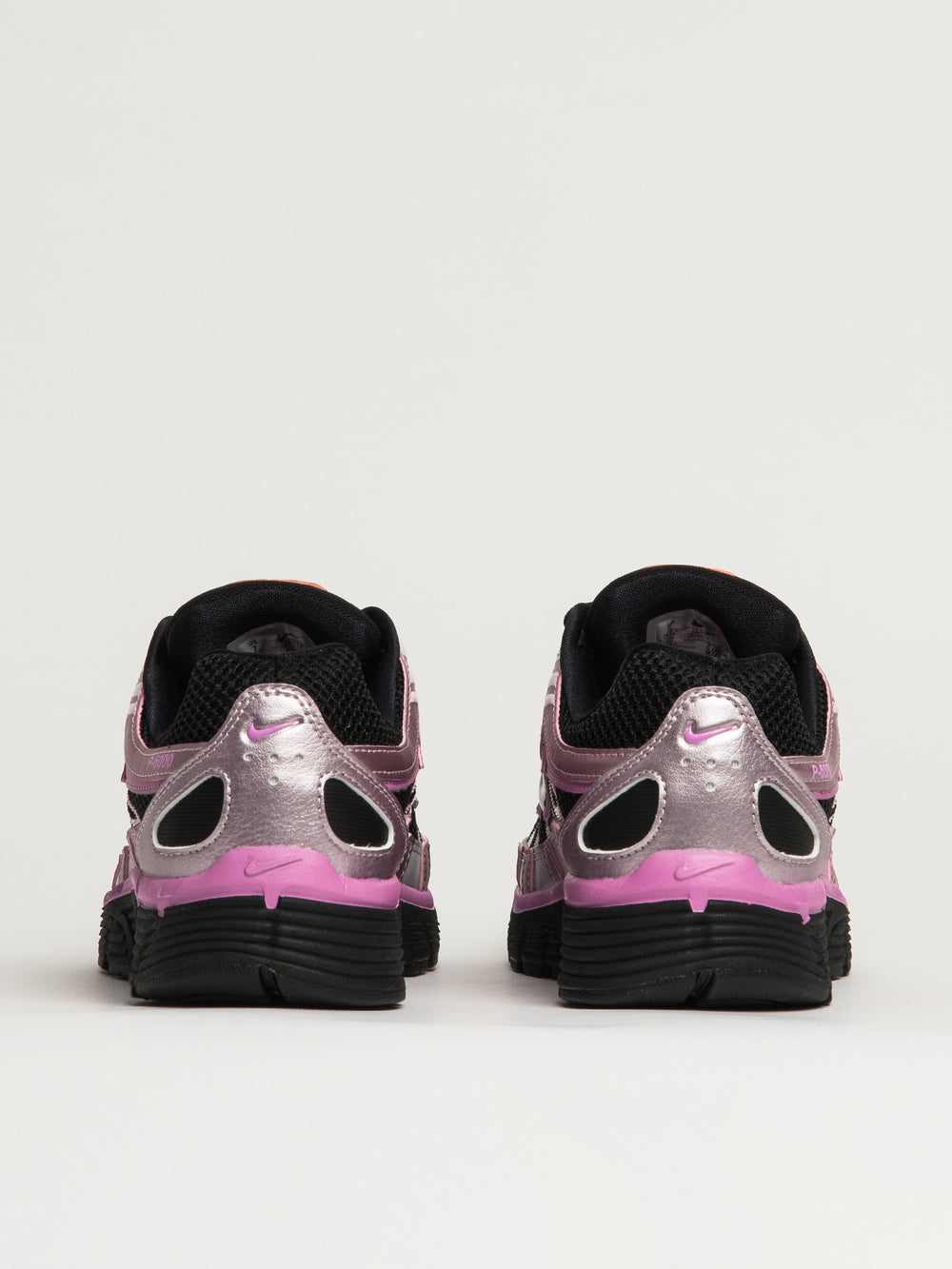 NIKE P - 6000 BASKETS - NOIR/ROSE