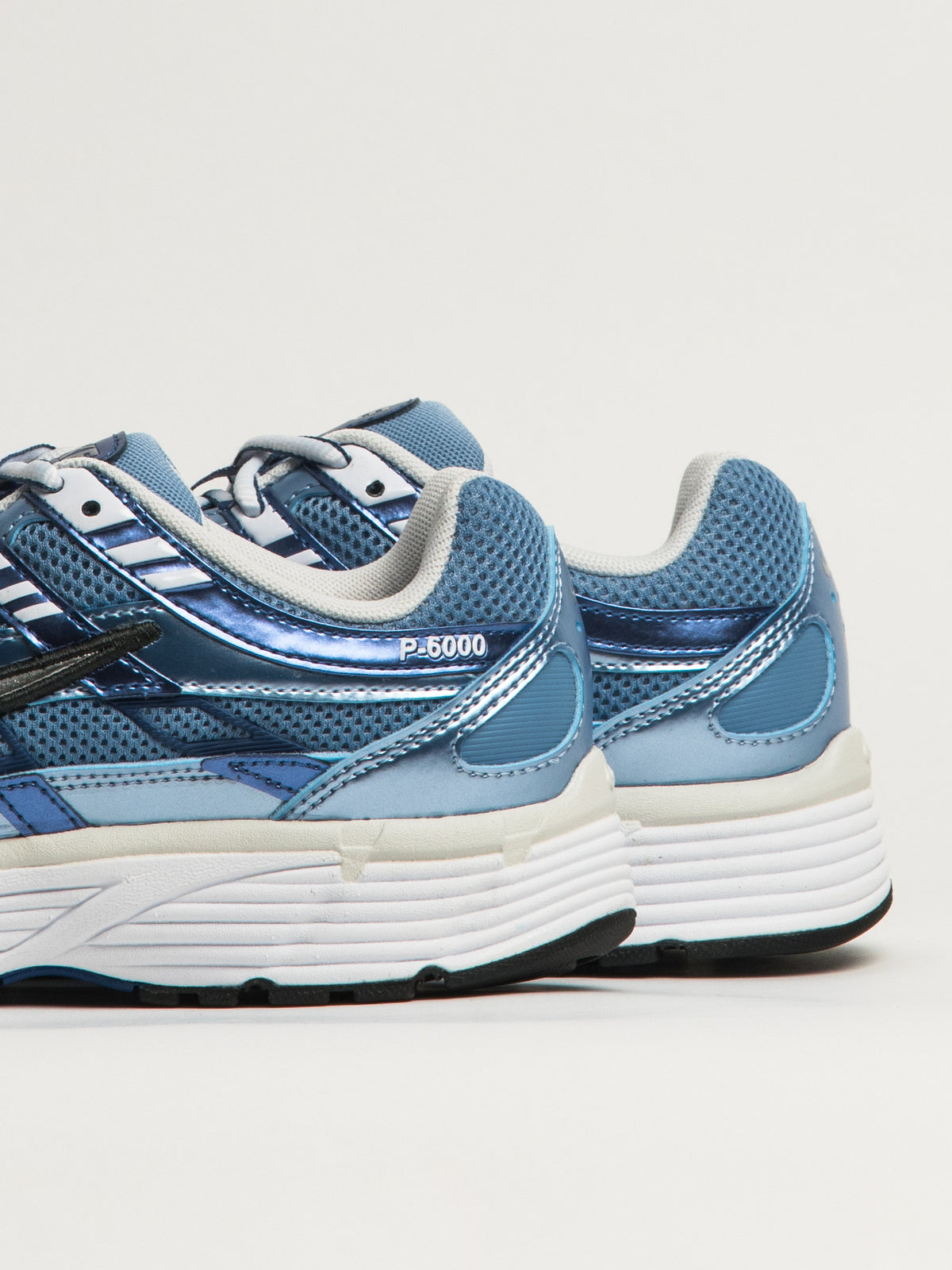 WOMENS NIKE P