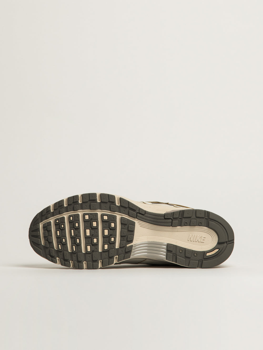 MENS NIKE P - 6000 2TNE SNEAKER - GREY