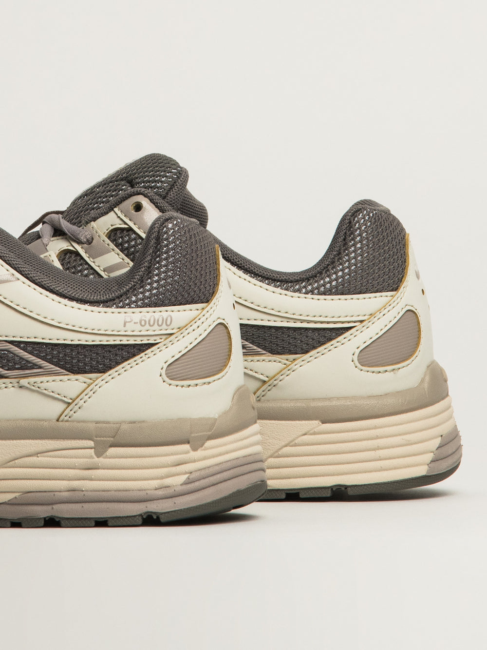 MENS NIKE P - 6000 2TNE SNEAKER - GREY