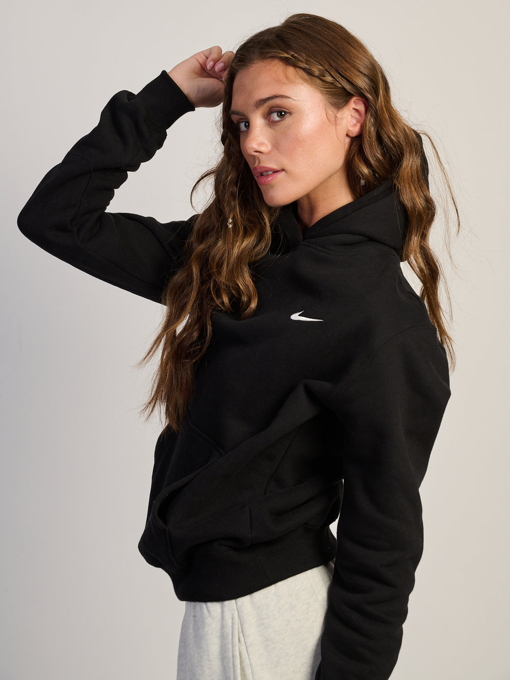 NIKE WMNS PULLOVER HOODIE
