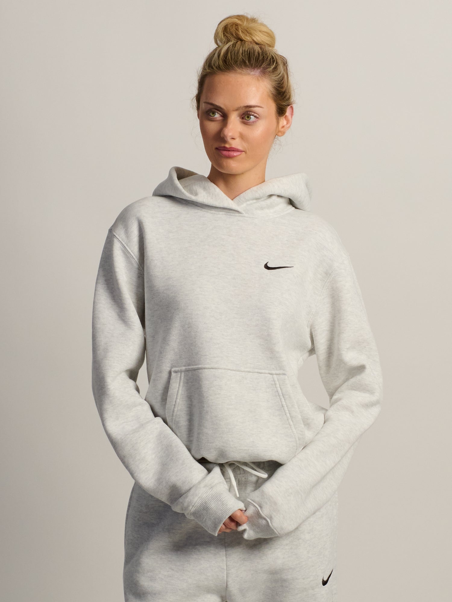 CHANDAIL À CAPUCHON NIKE STUDIO EN MOLLETON PULL OVER - GRIS CHINÉ