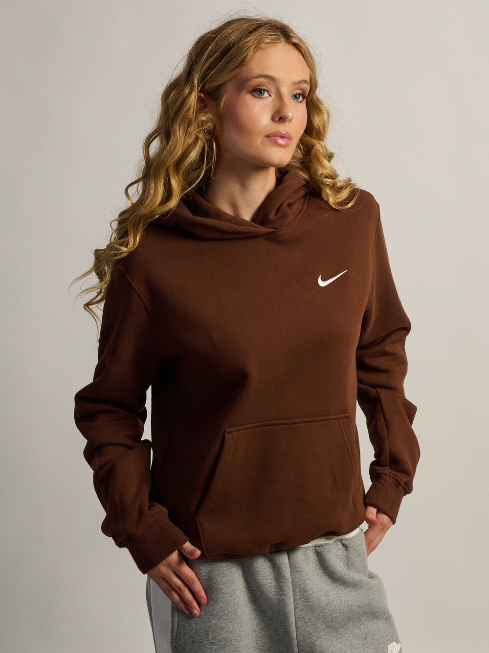 NIKE PULL OVER HOODIE - COCOA