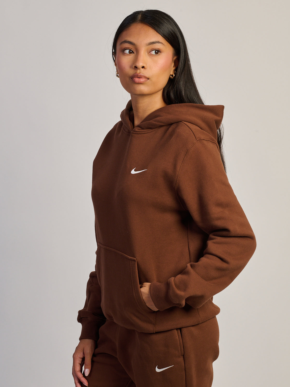 NIKE PULL OVER HOODIE - COCOA