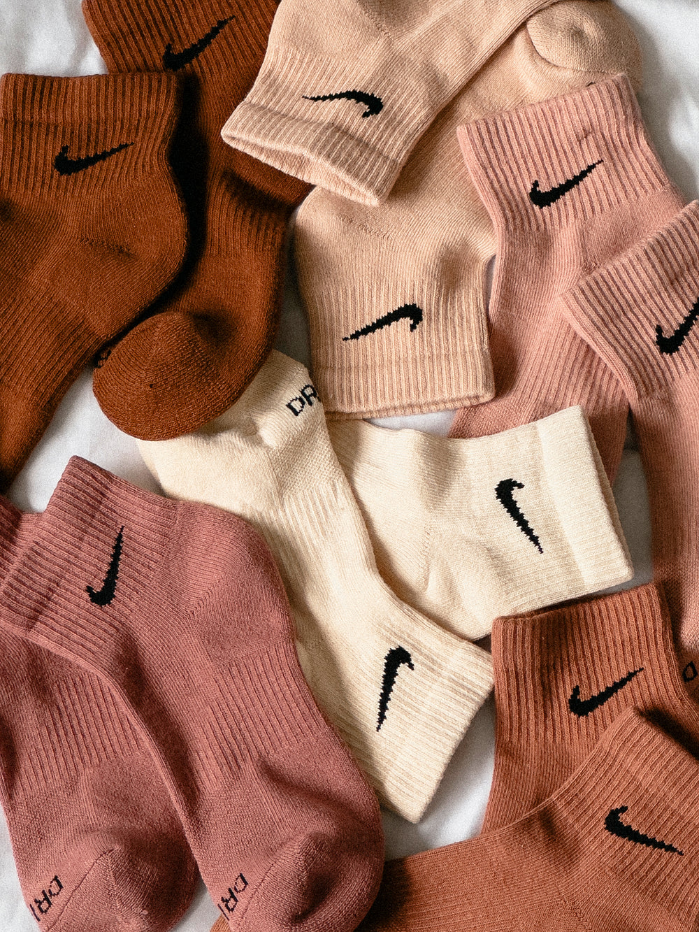 NIKE EVERYDAY PLUS CUSHION 6 PACK