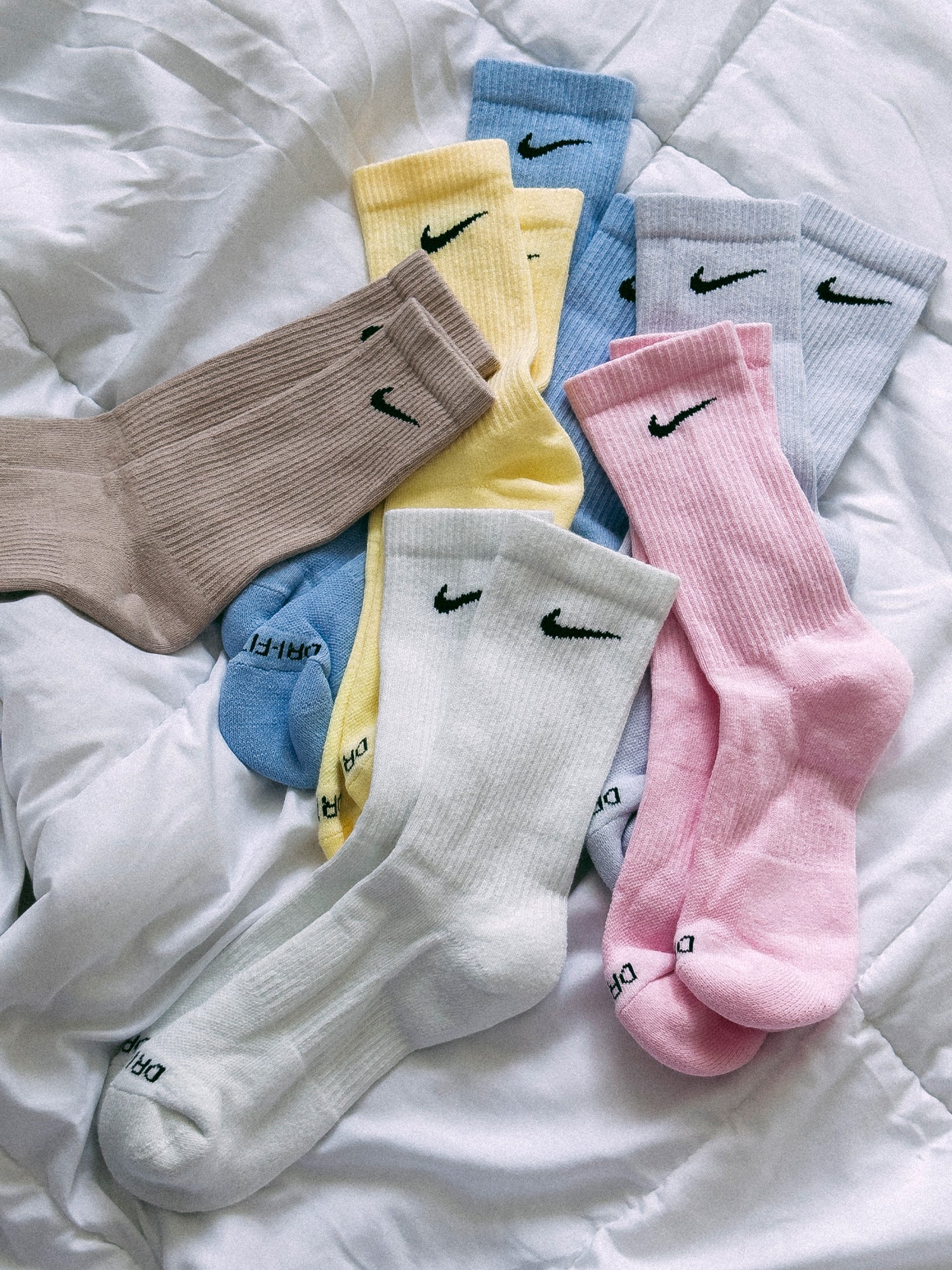 NIKE EVERYDAY PLUS CUSHIONED DRI FIT SOCKS 6 PACK