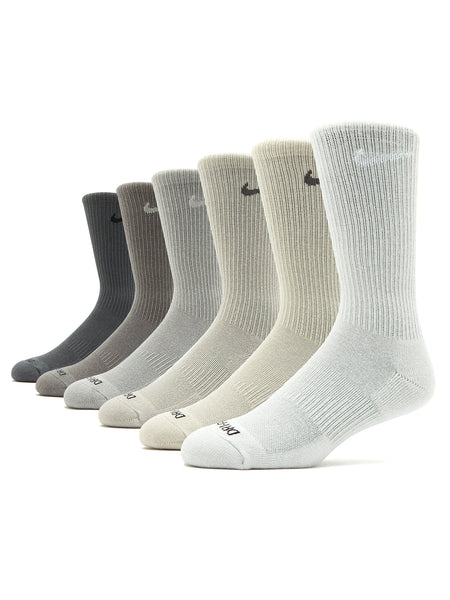 Nike dri fit cushion socks best sale