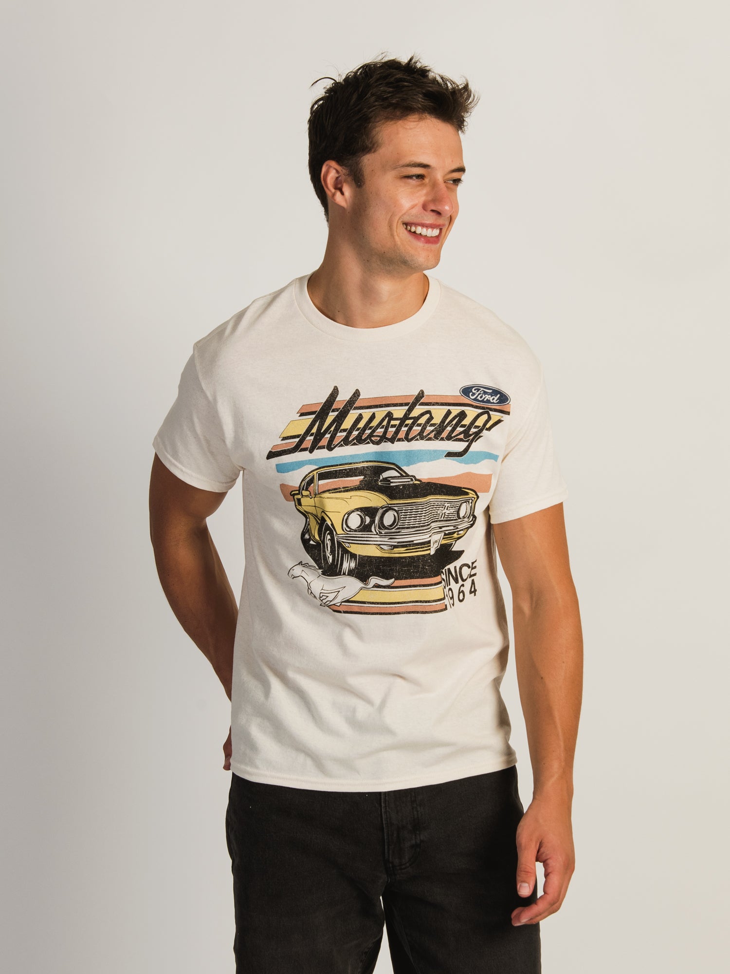 FORD MUSTANG T SHIRT