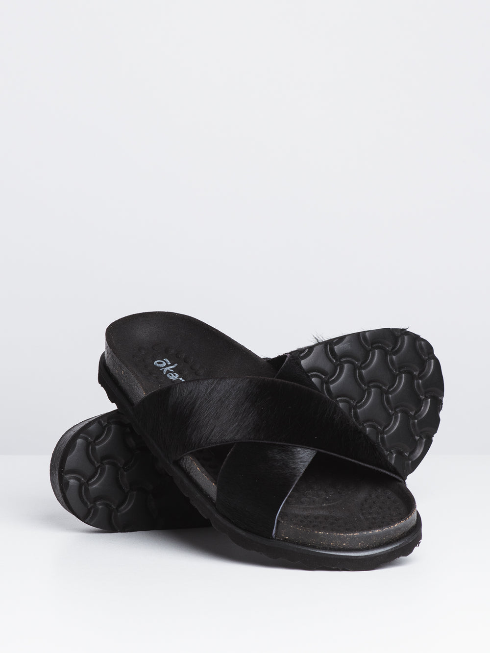 WOMENS CARMELA - BLACK-D2 - CLEARANCE