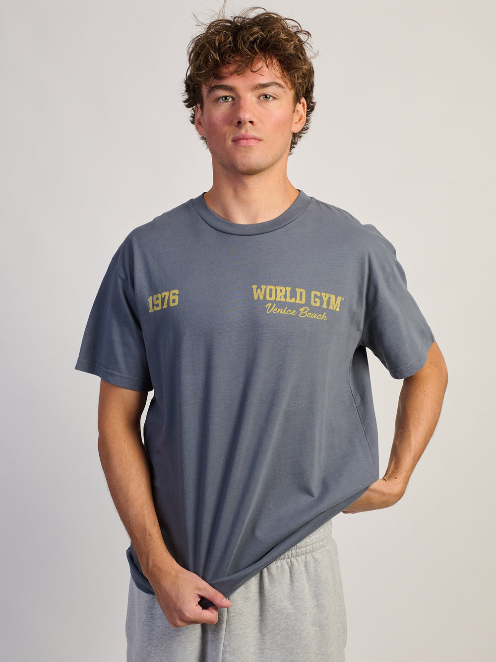 T-SHIRT DE GYM DU MONDE