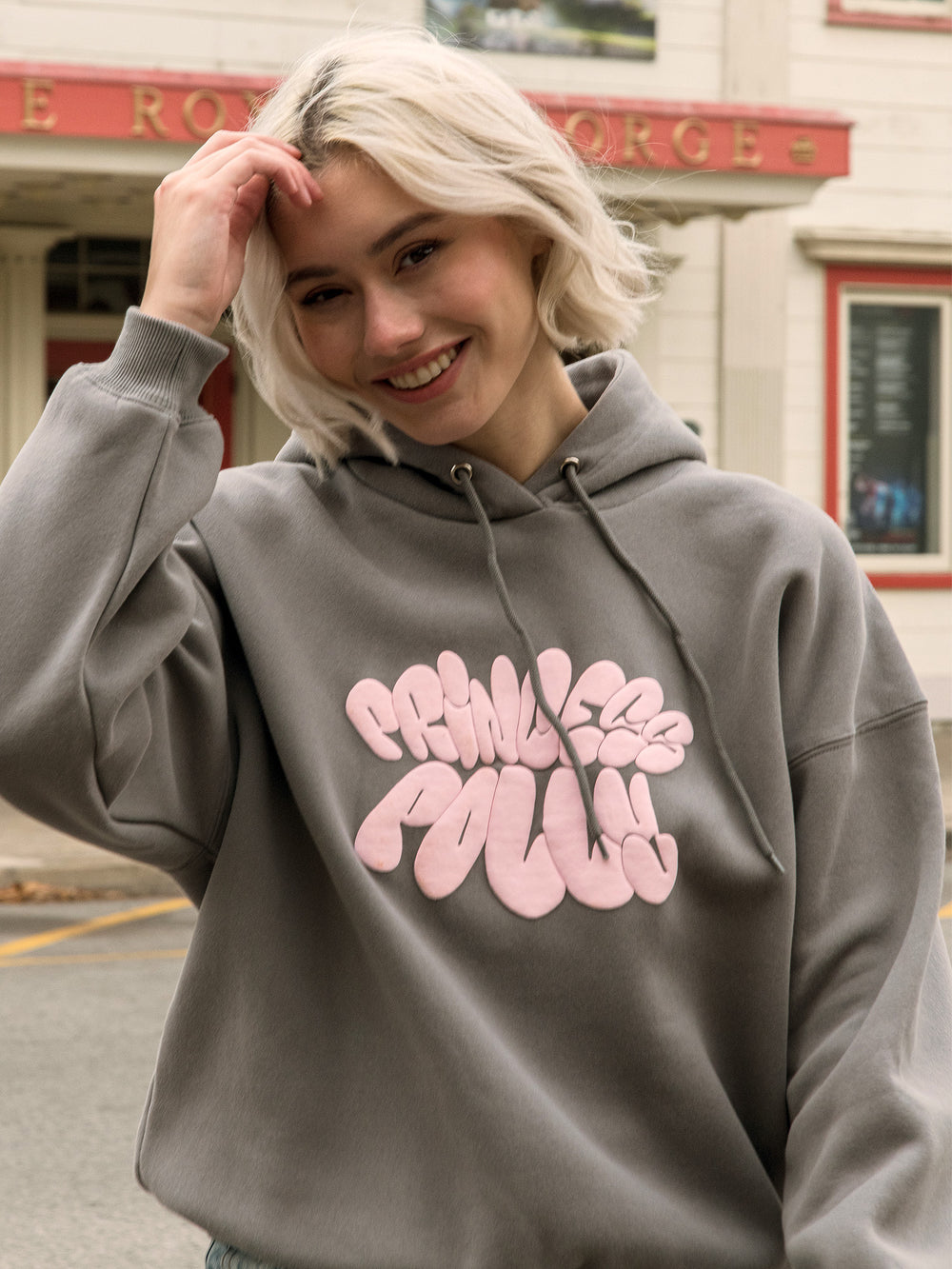 HOODIE PRINCESS POLLY BUBBLE TEXT