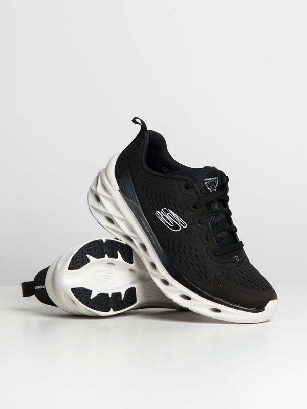 WOMENS SKECHERS GLIDE STEP SWIFT - CLEARANCE