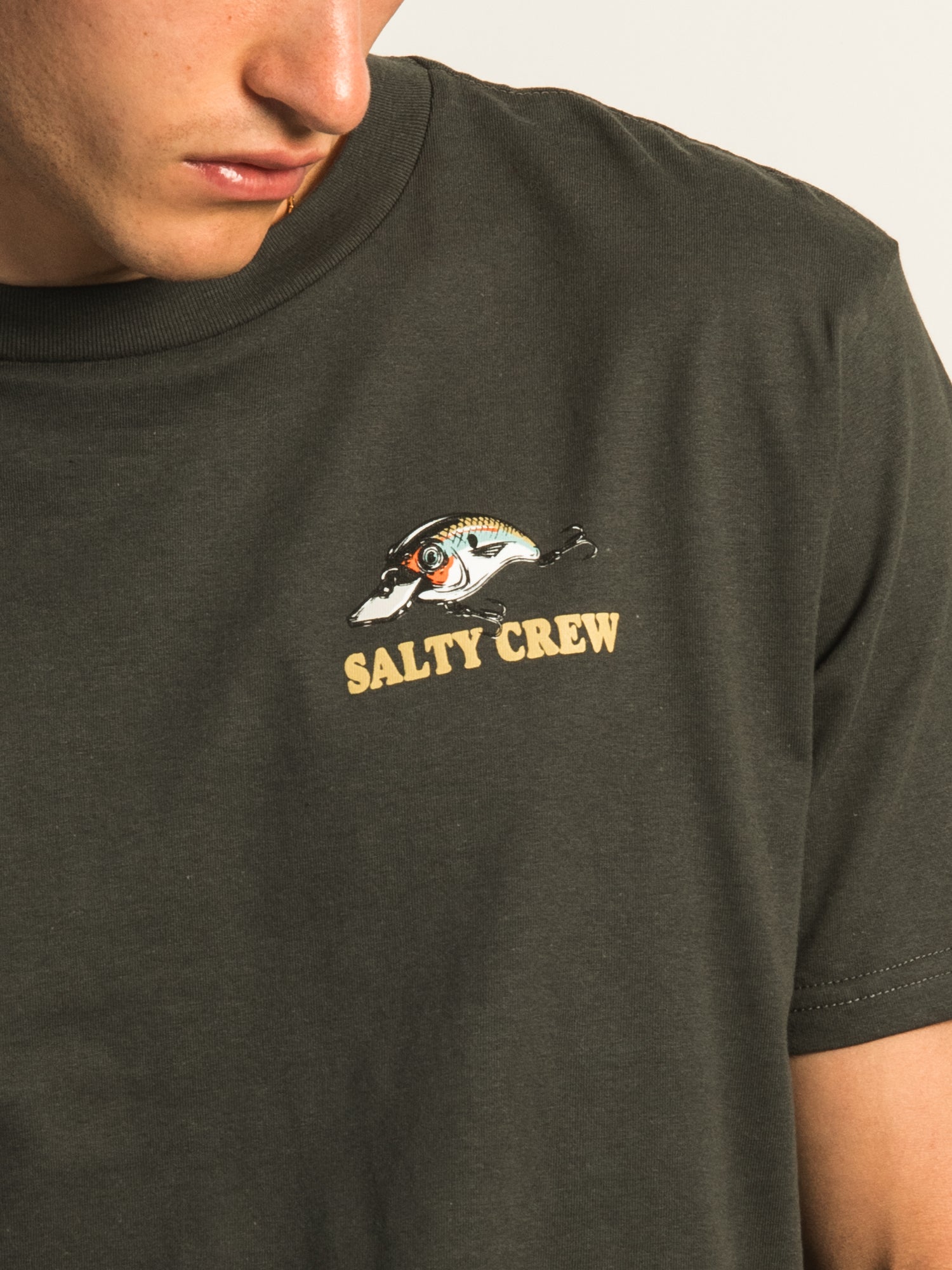 SALTY CREW CAST LIFE CLASSIC T-SHIRT