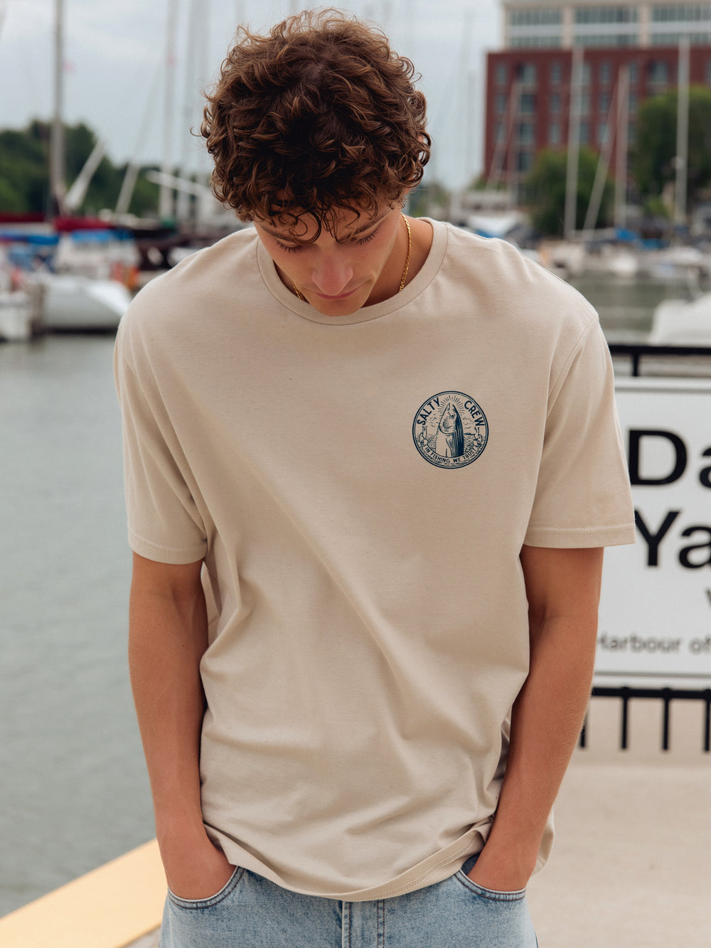 T-SHIRT SALTY CREW IN FISHING WE TRUST