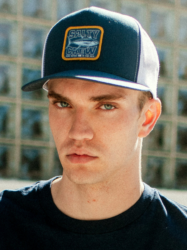 SALTY CREW BIG GAME TRUCKER HAT