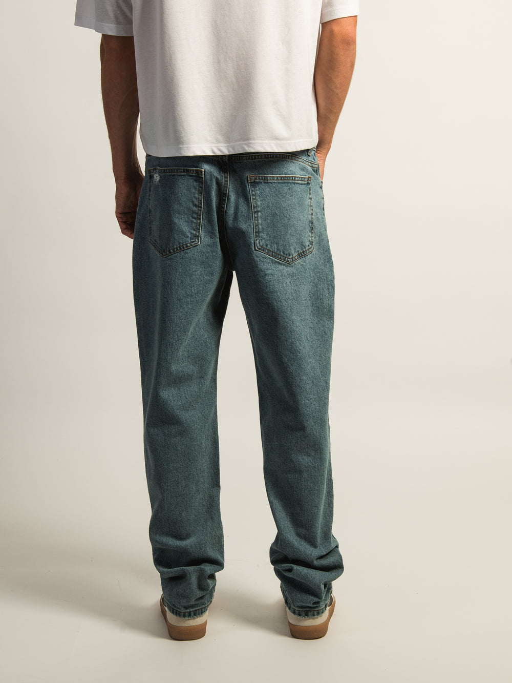 TAINTED LOOSE FIT DENIM - MID WASH