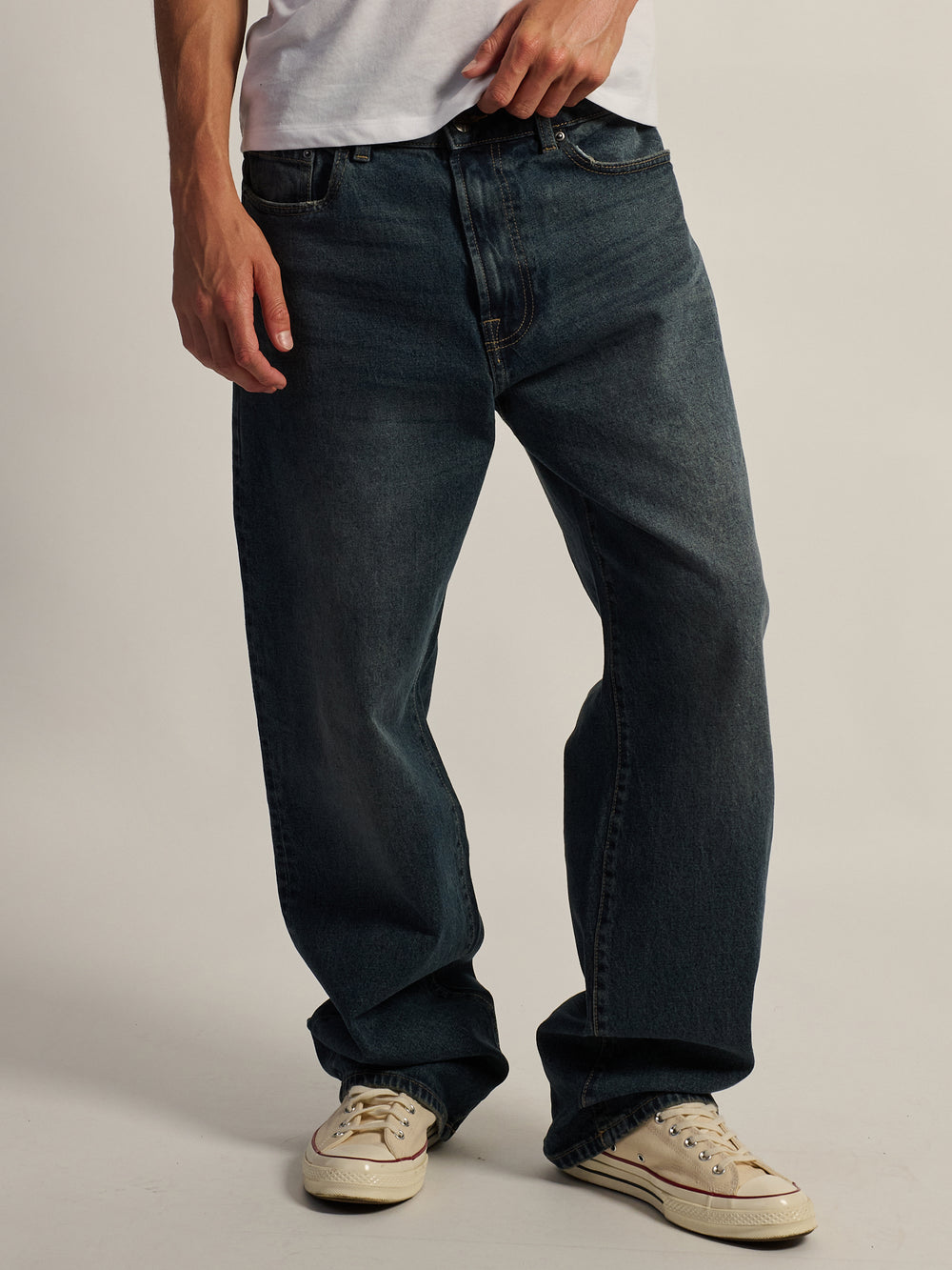 TAINTED BAGGY FIT DENIM