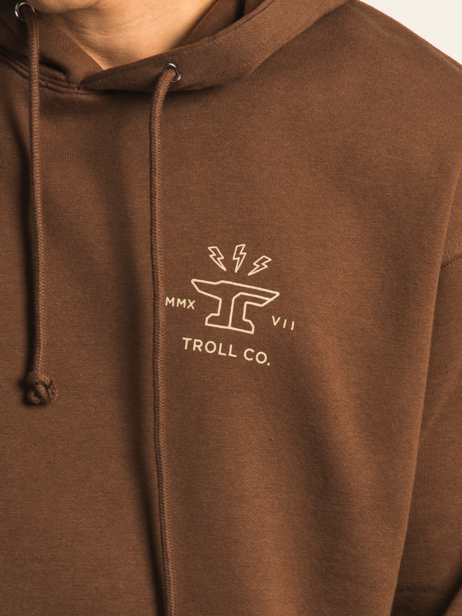 TROLL CO. TWISTING WRENCHES PULL OVER HOODIE