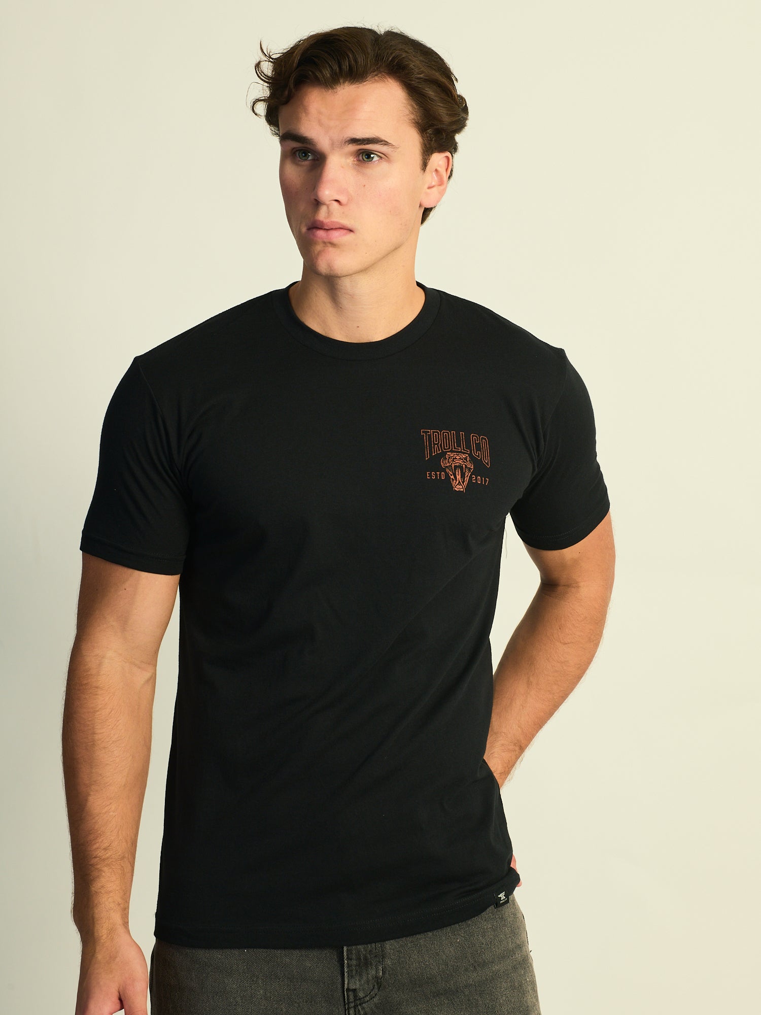 TROLL CO. DHCM RATTLED T-SHIRT