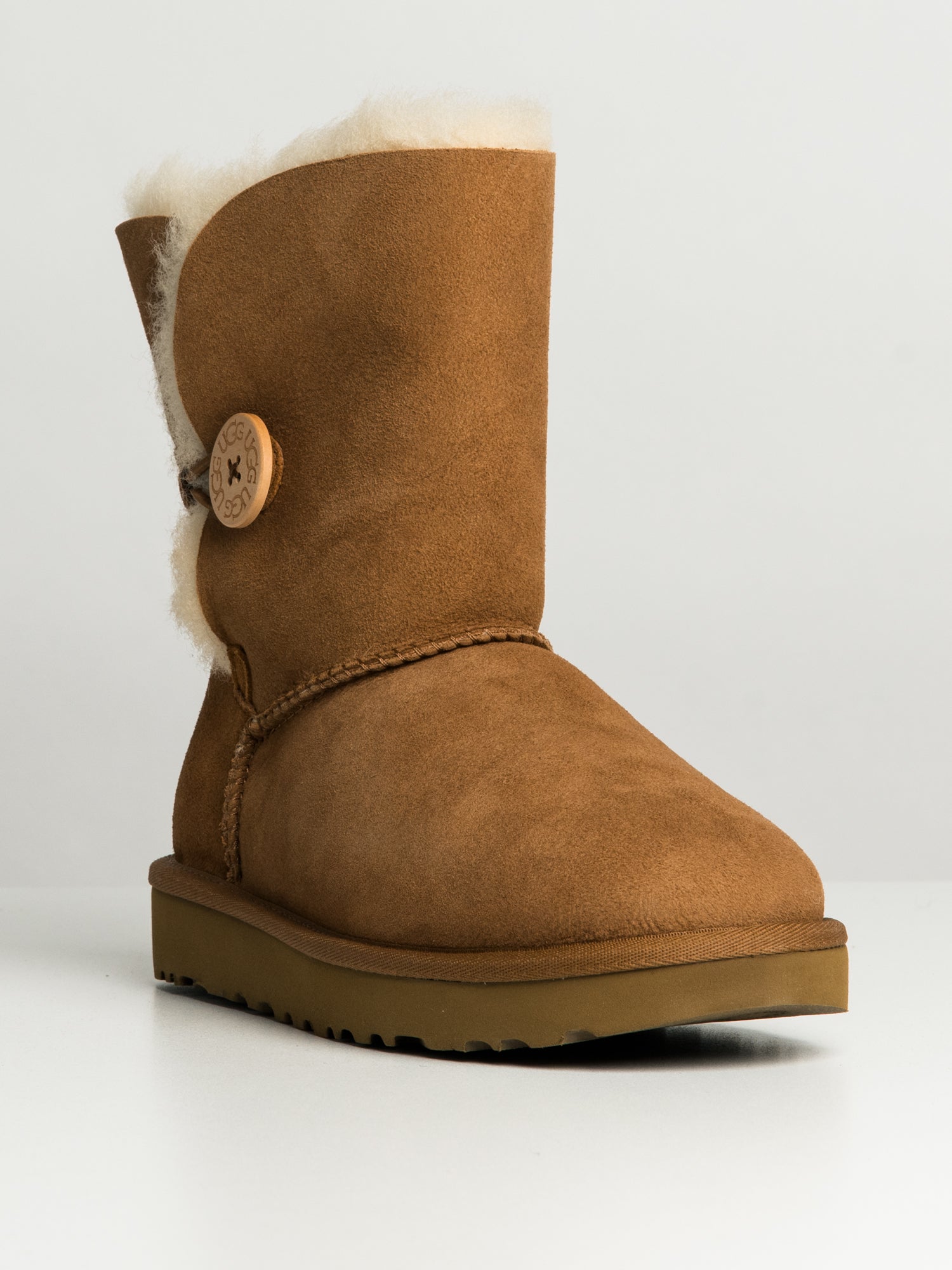 WOMENS UGG BAILEY BUTTON II BOOT - CLEARANCE