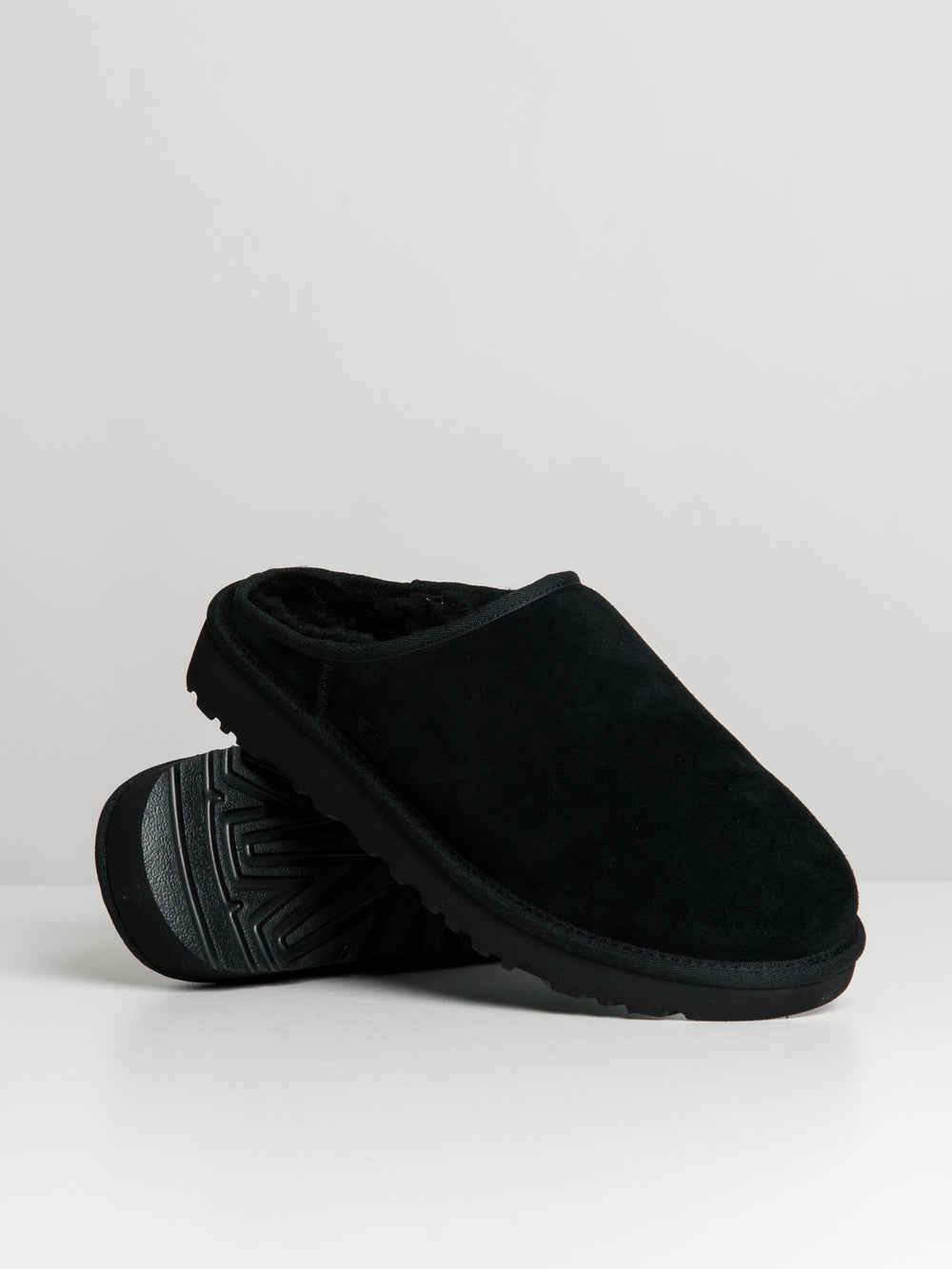 MENS UGG CLASSIC SLIP ON - CLEARANCE