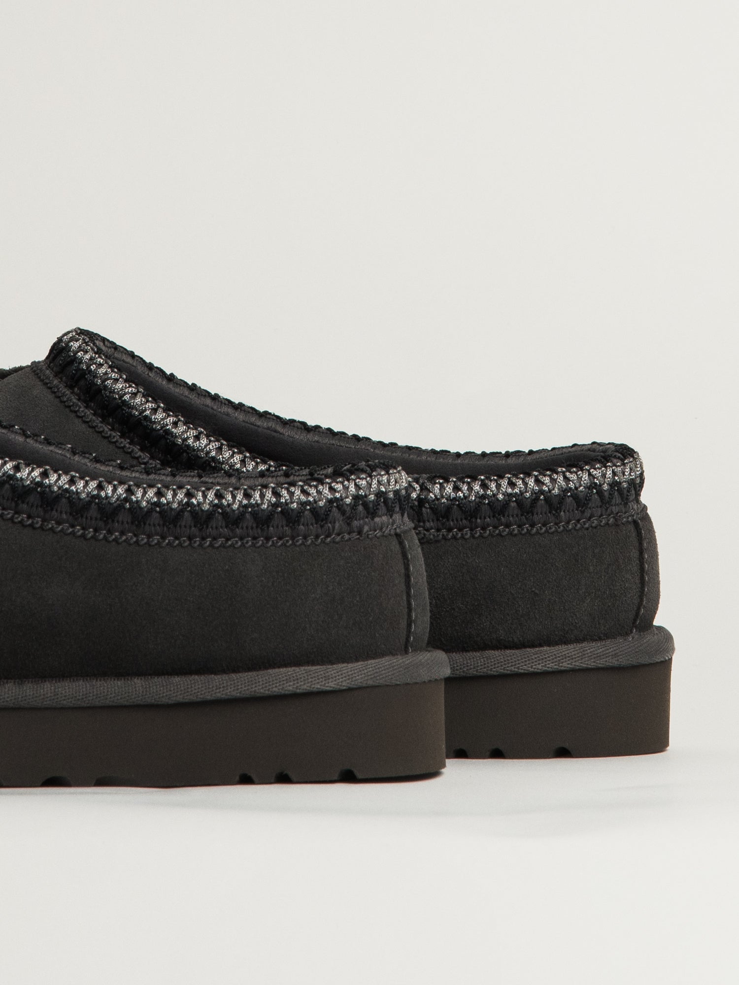 MENS UGG TASMAN II-DARK GREY