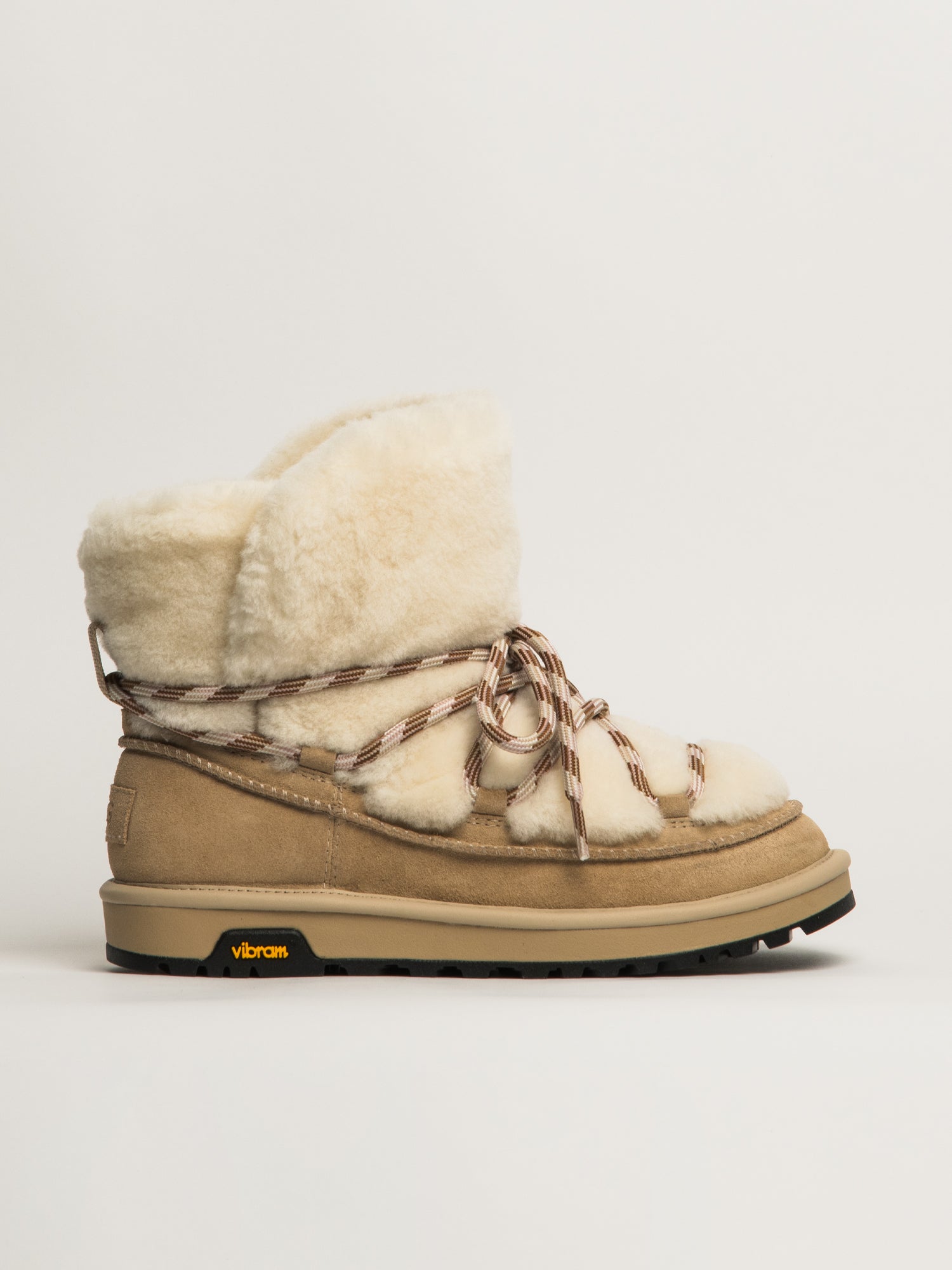WOMENS UGG CLASSIC TREAD FLUFFED BOOT - MOONBEAM