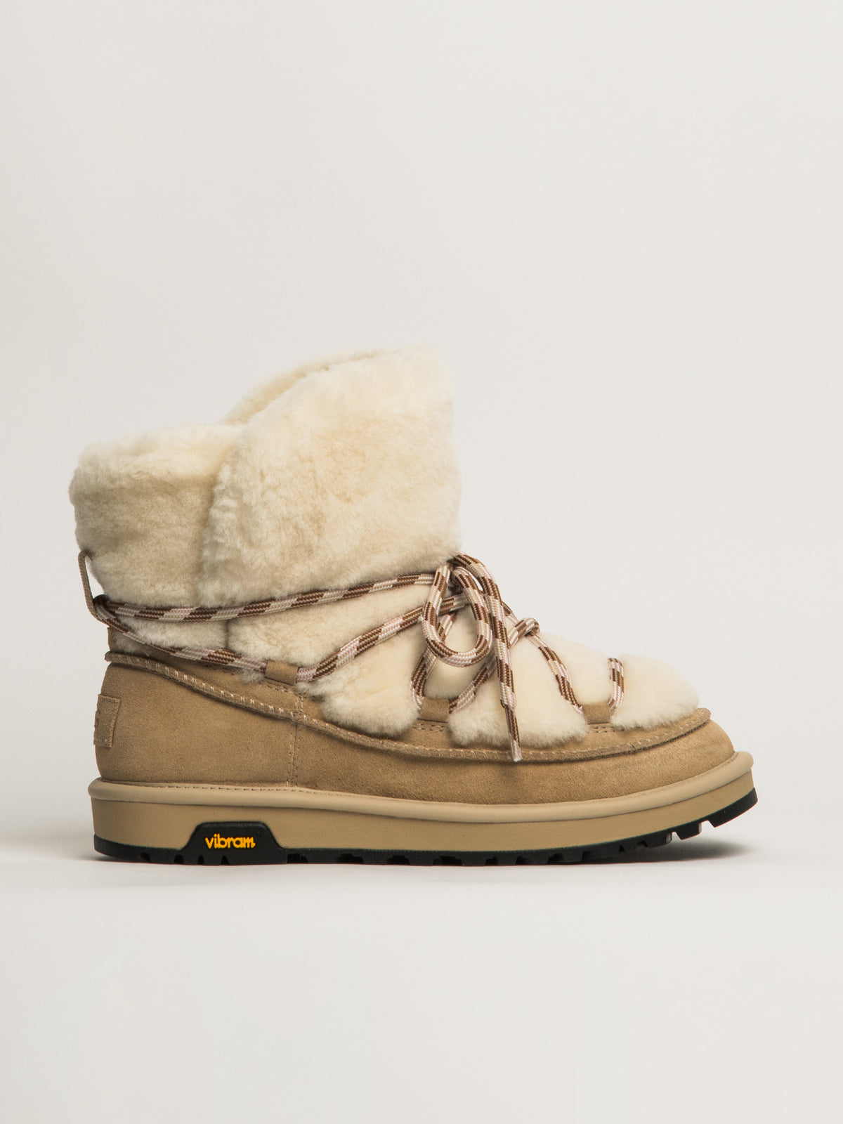 WOMENS UGG CLASSIC TREAD FLUFFED BOOT - MOONBEAM
