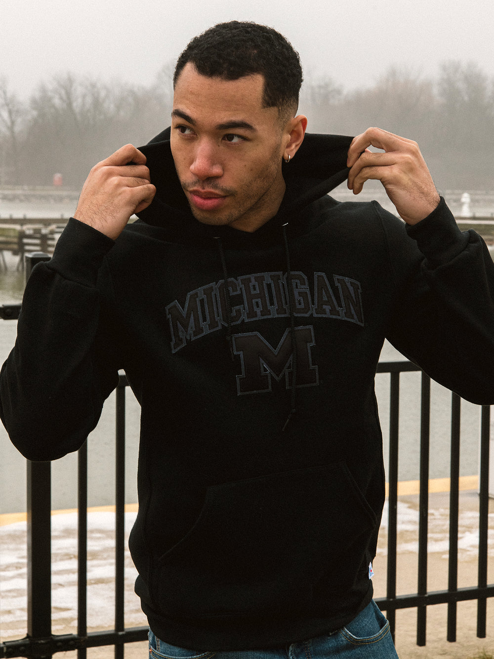 RUSSELL MICHIGAN PULLOVER HOODIE