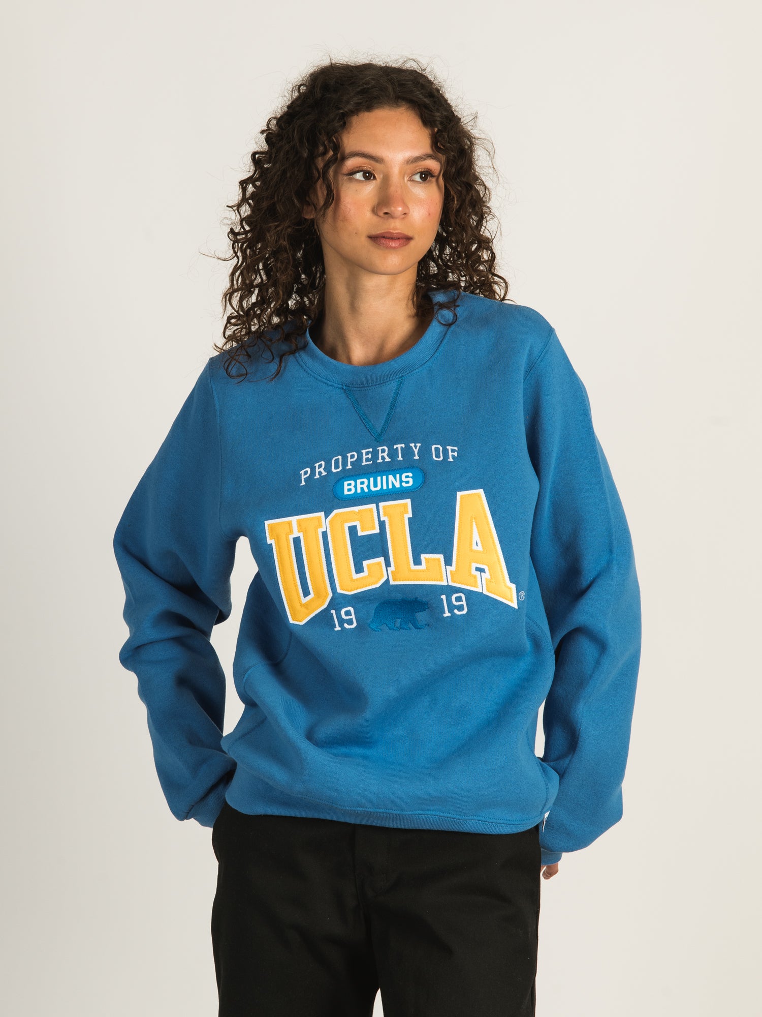 Ucla crewneck outlet womens