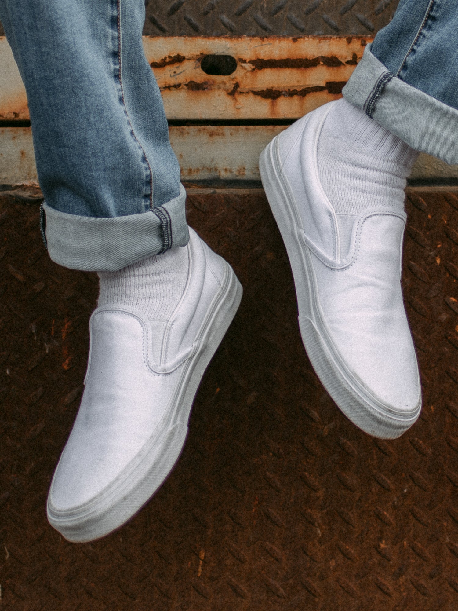 White vans mens store slip ons