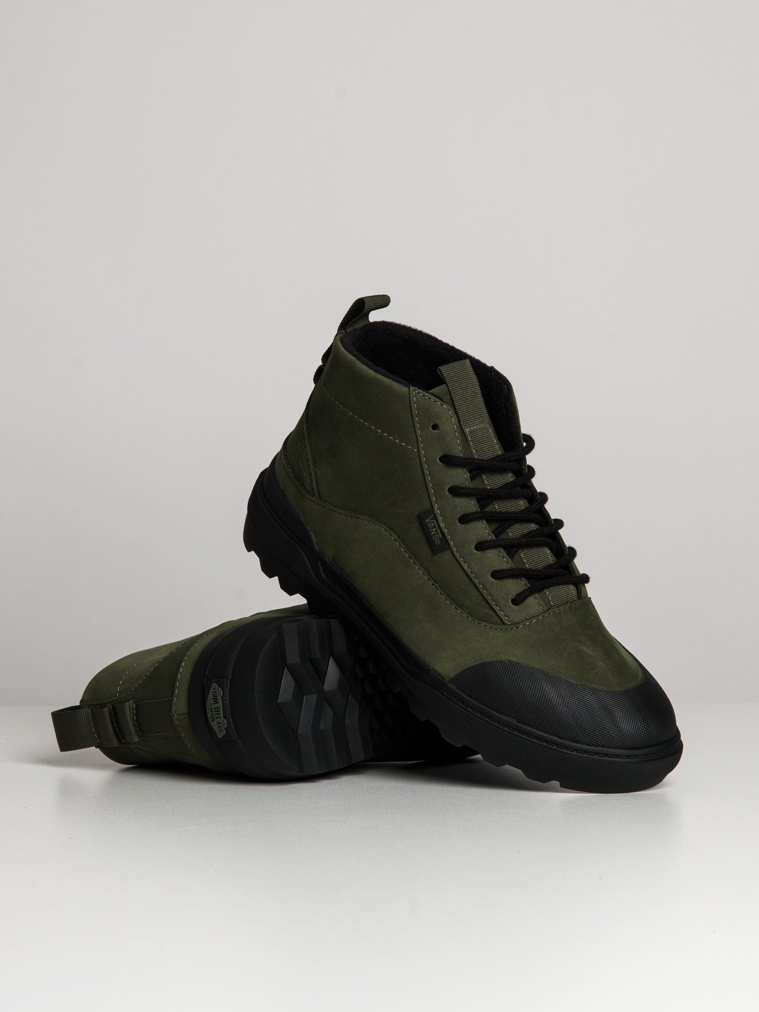 WOMENS VANS COLFAX BOOT MTE-1 - CLEARANCE