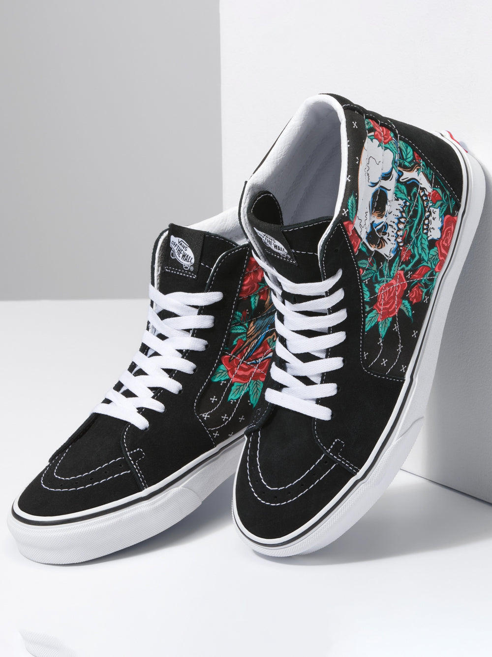 MENS VANS SK8 HI SNEAKER - CLEARANCE