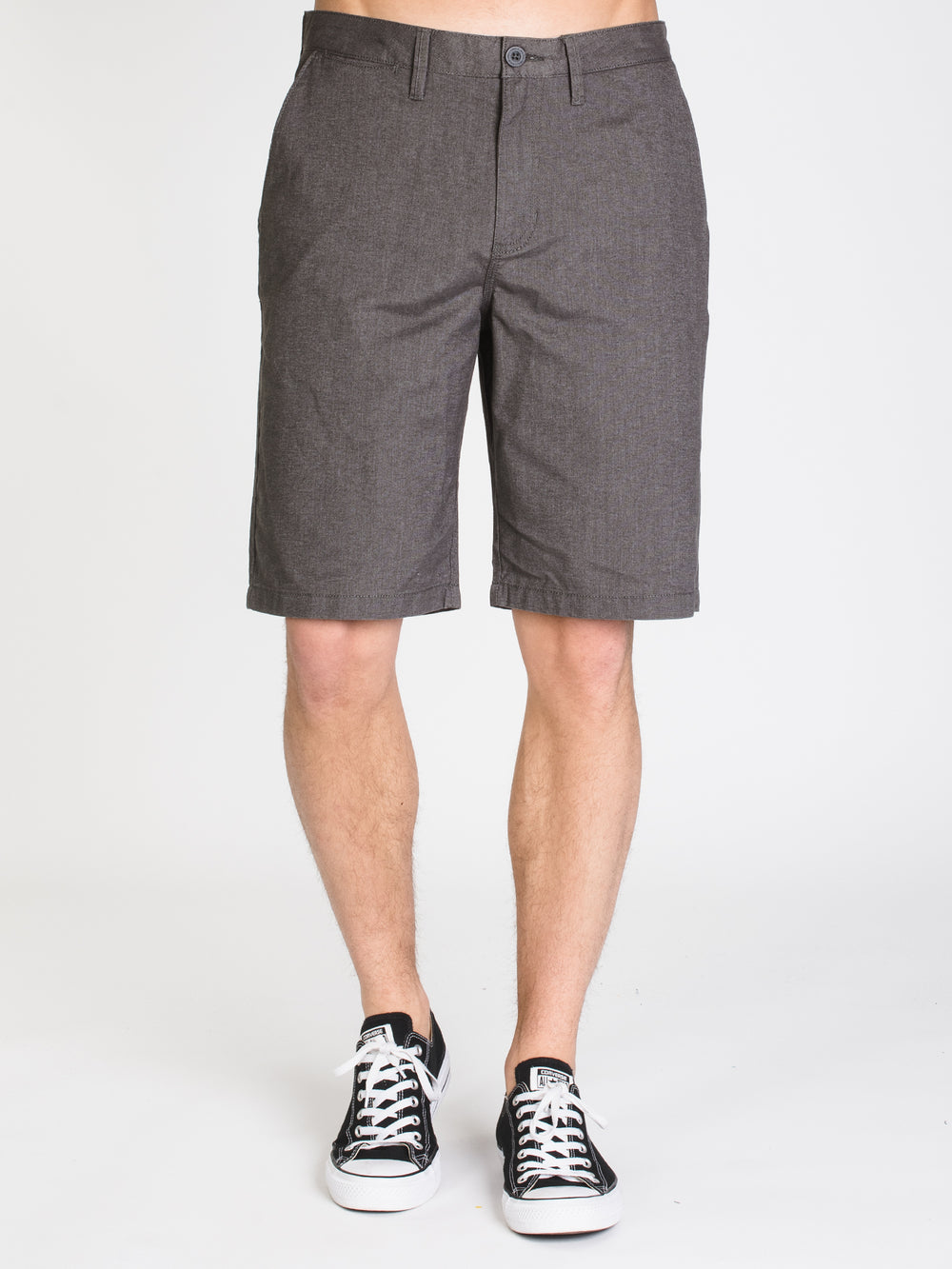 VANS DEWITT 22" SHORT - CLEARANCE