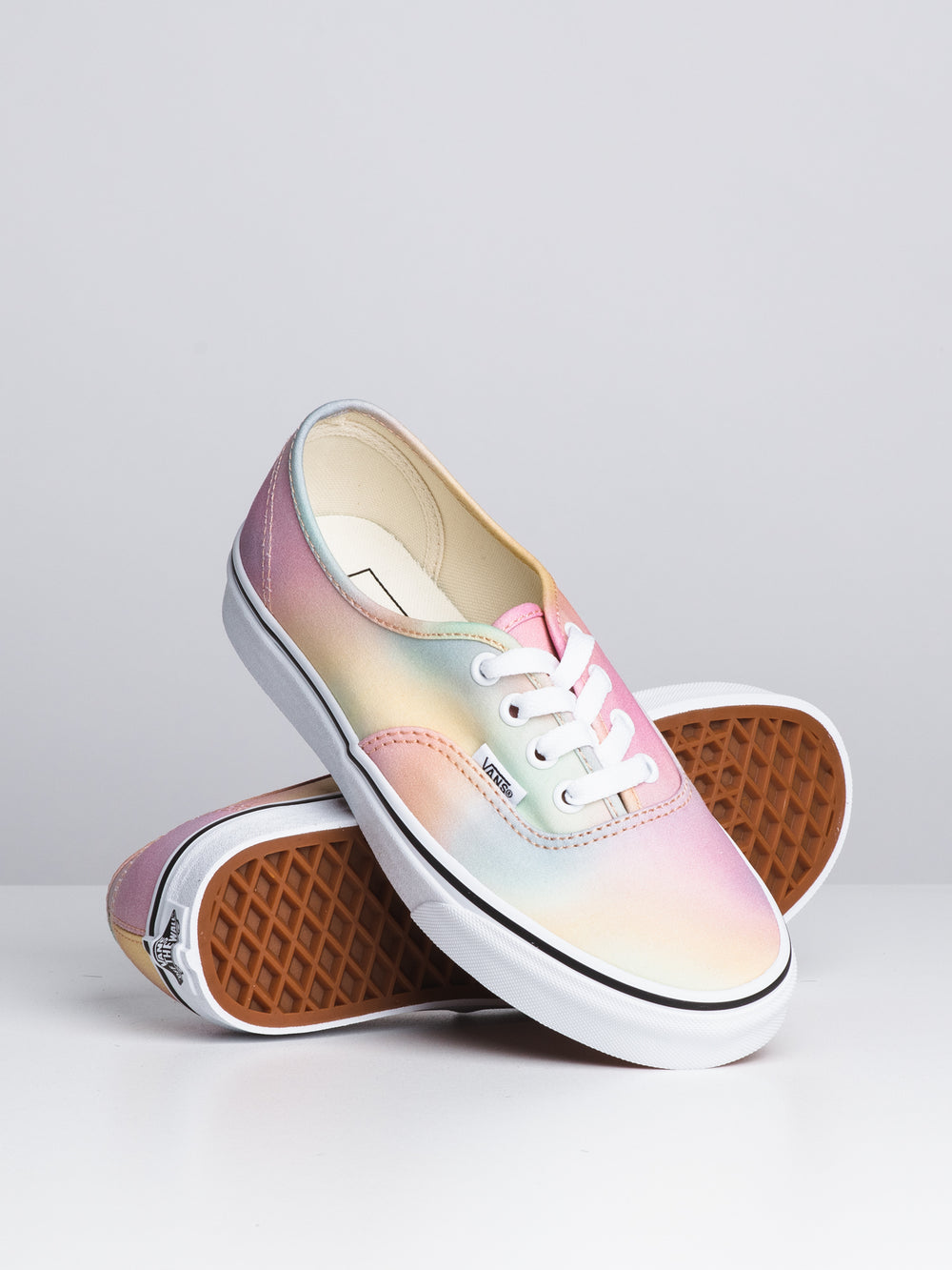 WOMENS AUTHENTIC SNEAKER - CLEARANCE